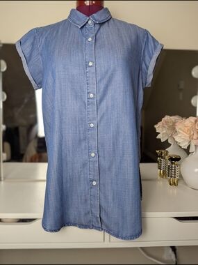 Simons Light Blue Lyocel Button-Down Shirt